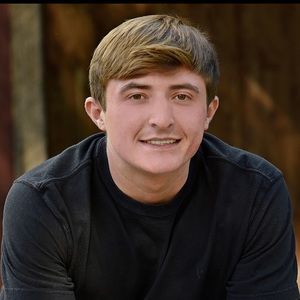 Meet your Posher, Grant